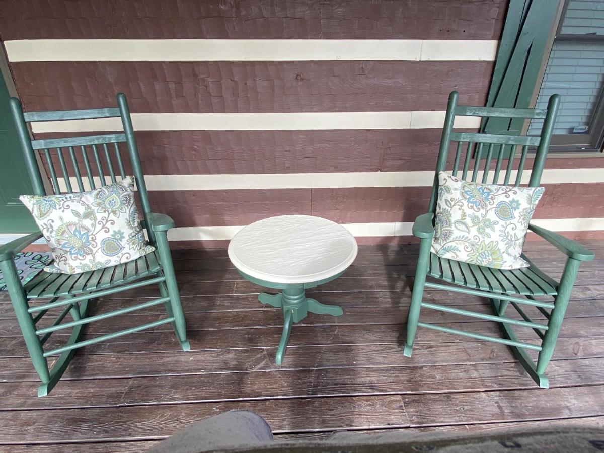 On Dolly Time 1 Mile From Dollywood Βίλα Pigeon Forge Εξωτερικό φωτογραφία